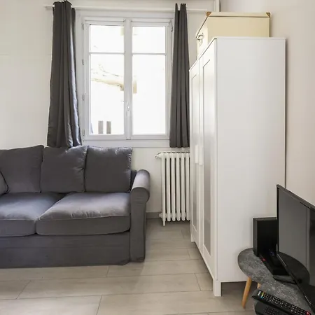 Apartman Essentiel - Welkeys Montrouge